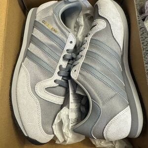 ADIDAS Galaxy OG W in Grey. Size 9.5 w / 8 m. NIB